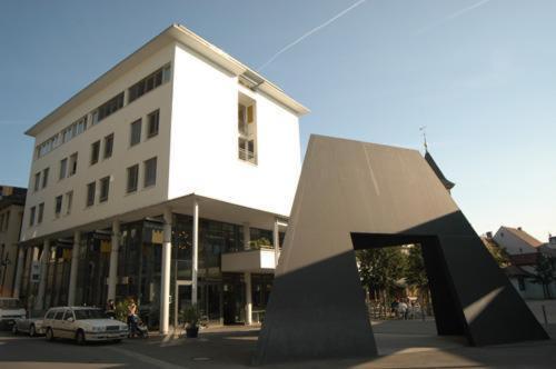 Hotel Mariotto Am Burghof Lörrach Exterior foto